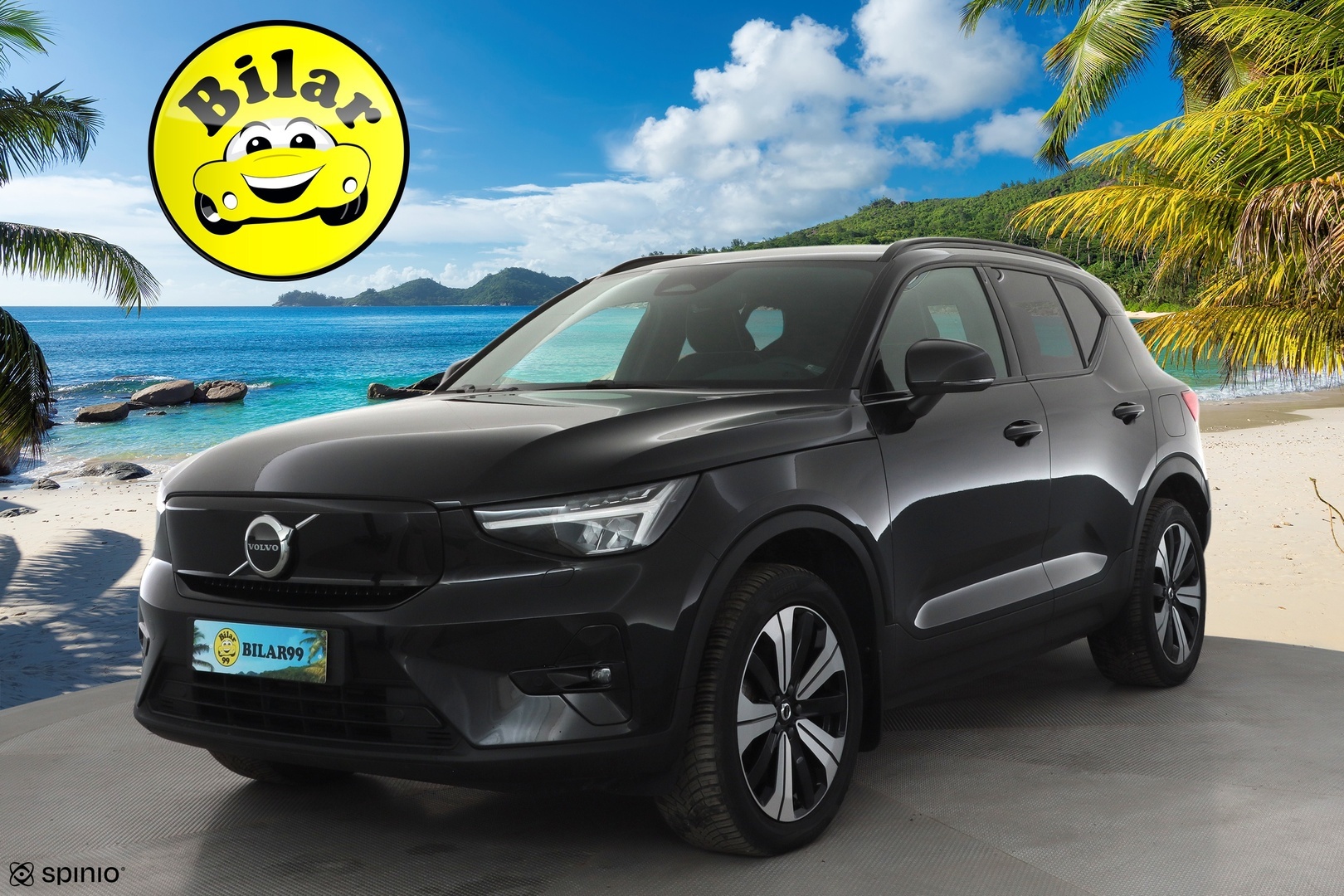 VOLVO XC40 2023