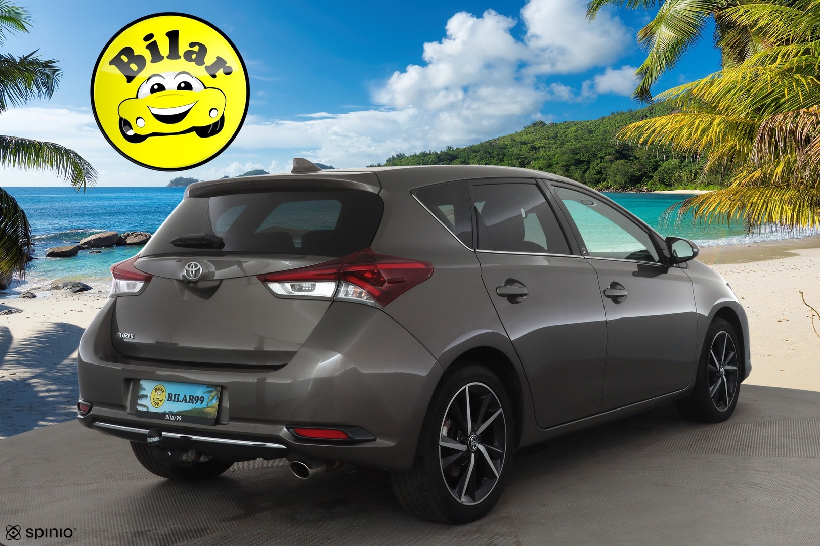 TOYOTA AURIS 2019