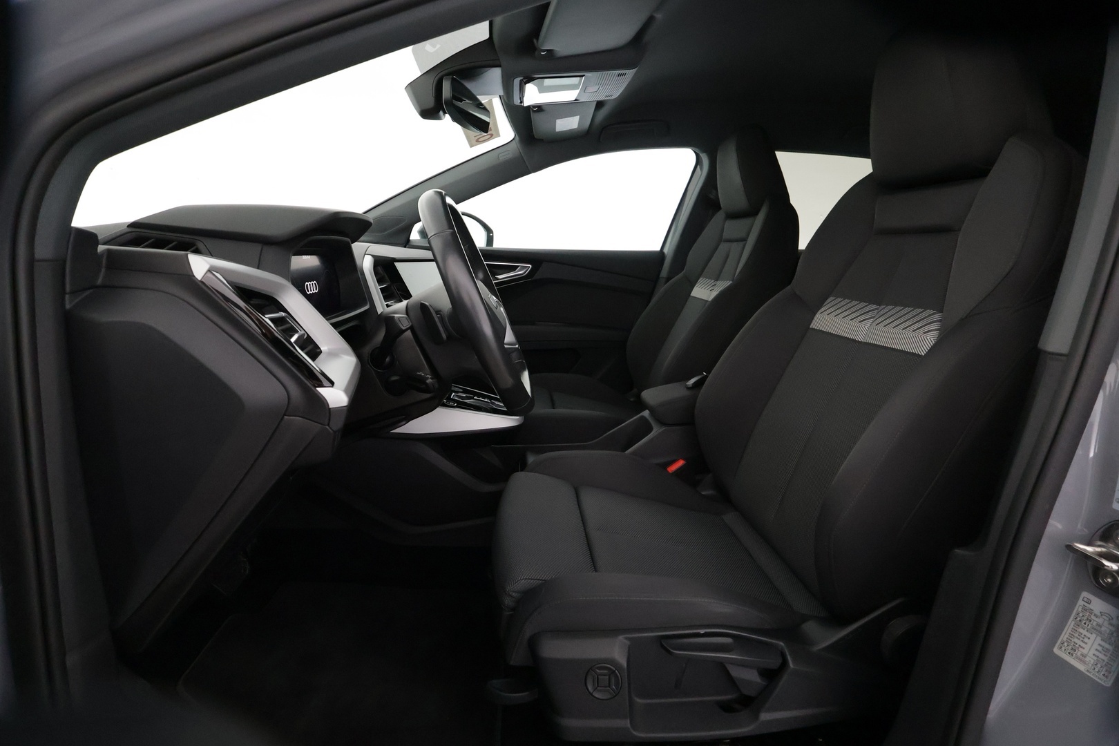 AUDI Q4 E-TRON 2023