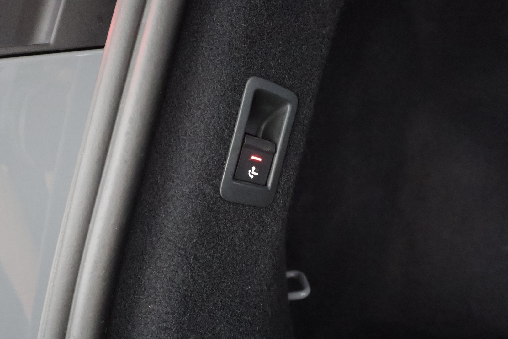 AUDI Q4 E-TRON 2023