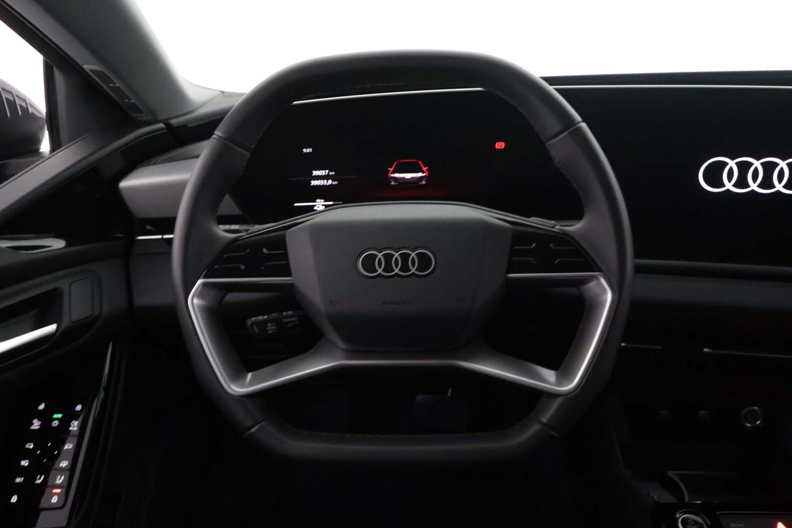 AUDI A6 E-TRON 2025