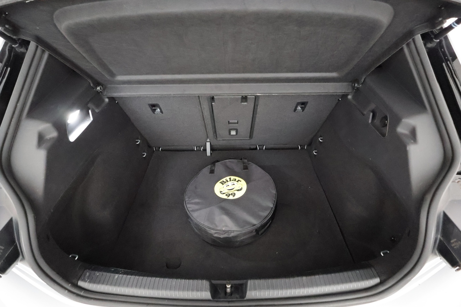 VOLKSWAGEN ID.3 2023