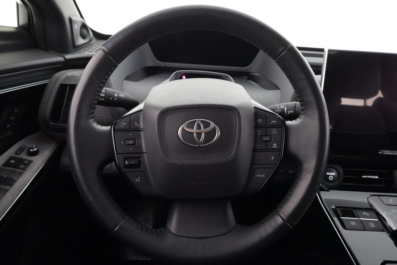 TOYOTA bZ4X 2022