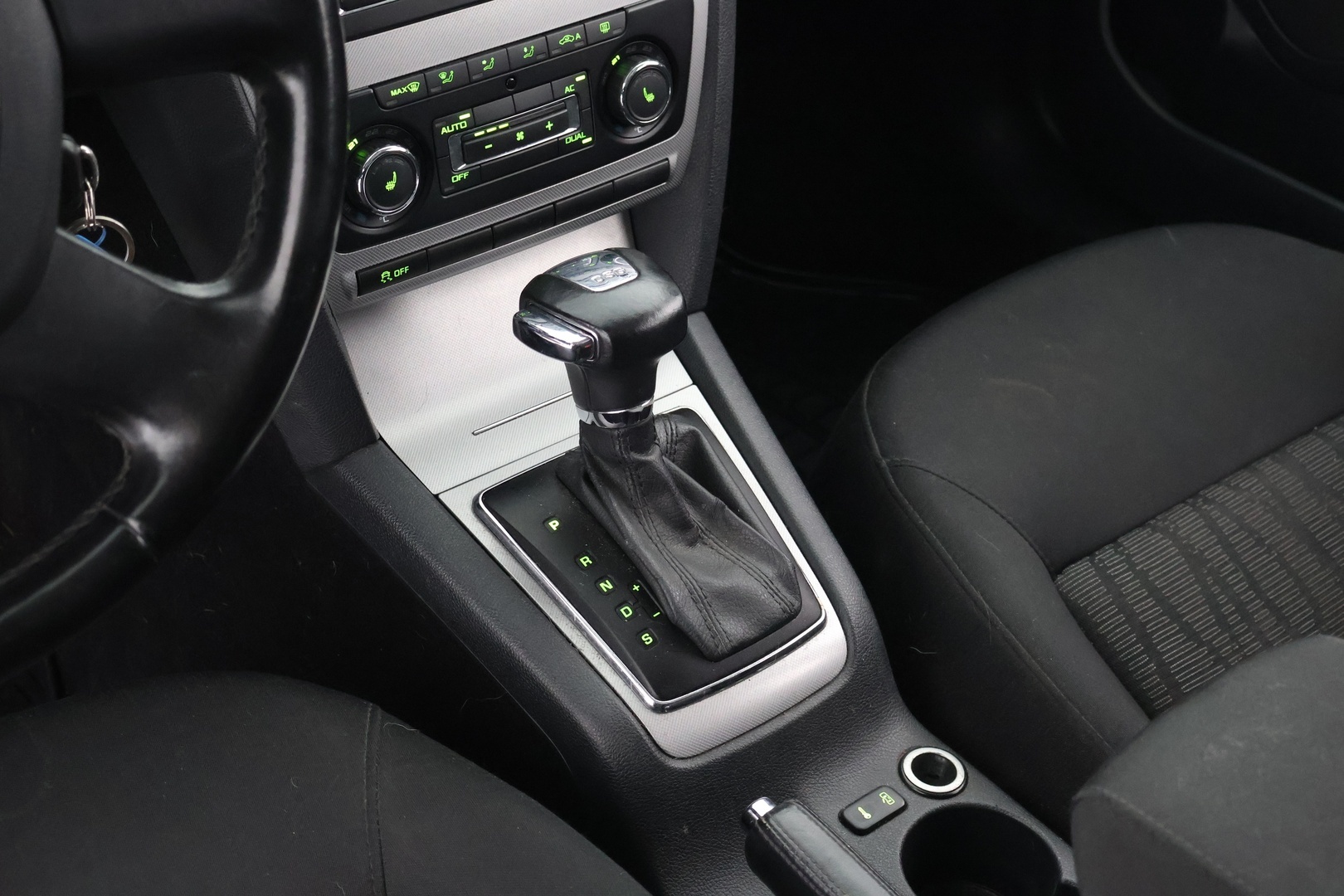 SKODA Octavia 2010