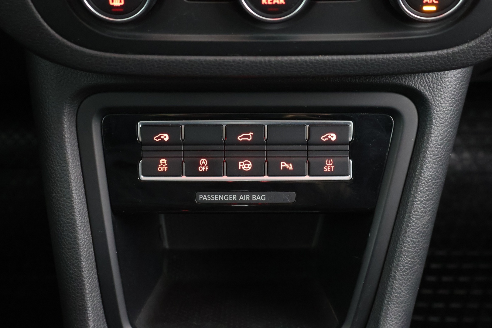 VOLKSWAGEN Sharan 2016