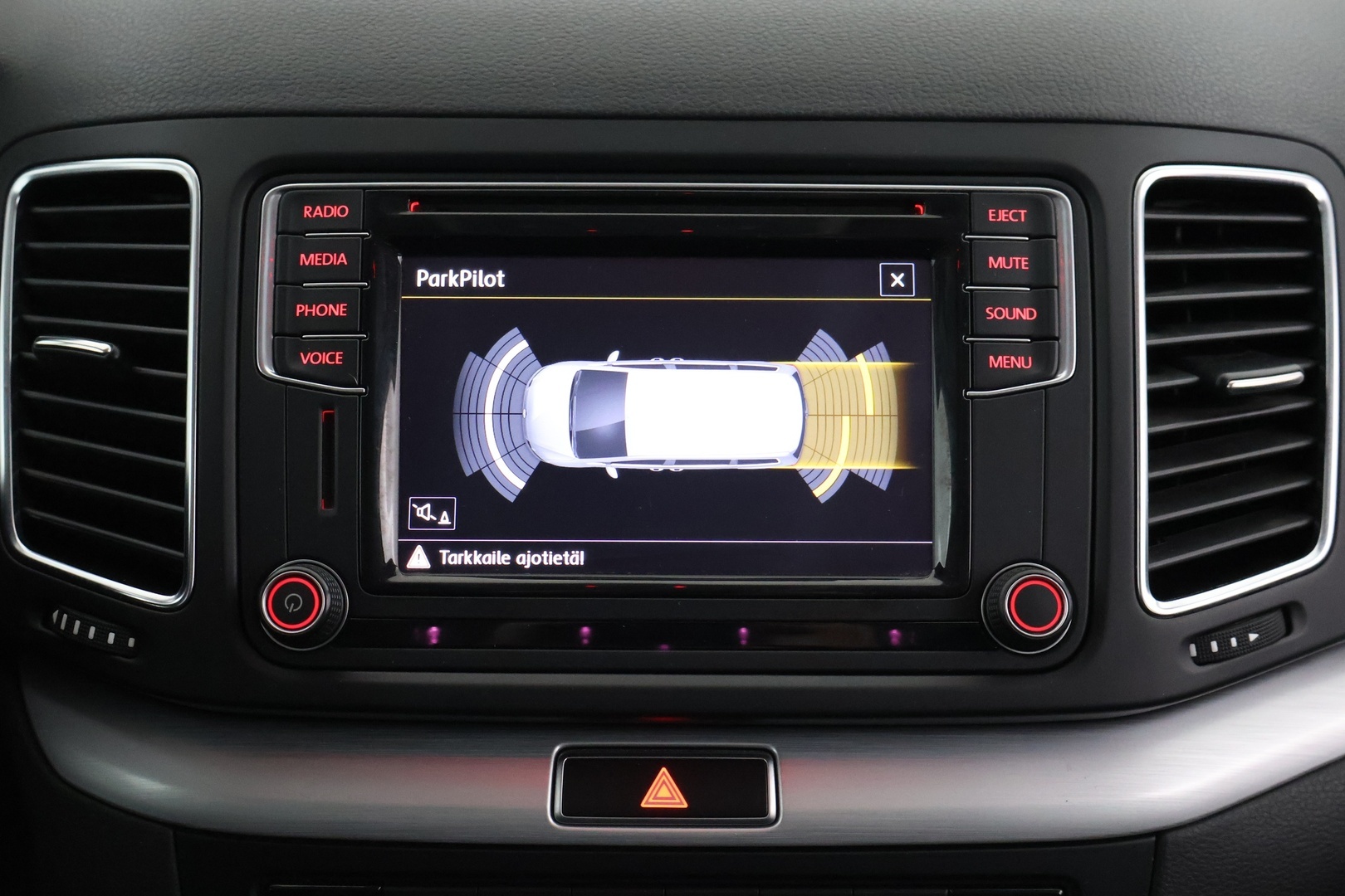 VOLKSWAGEN Sharan 2016