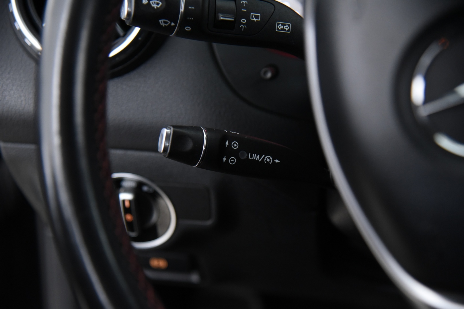 MERCEDES-BENZ GLA 2015