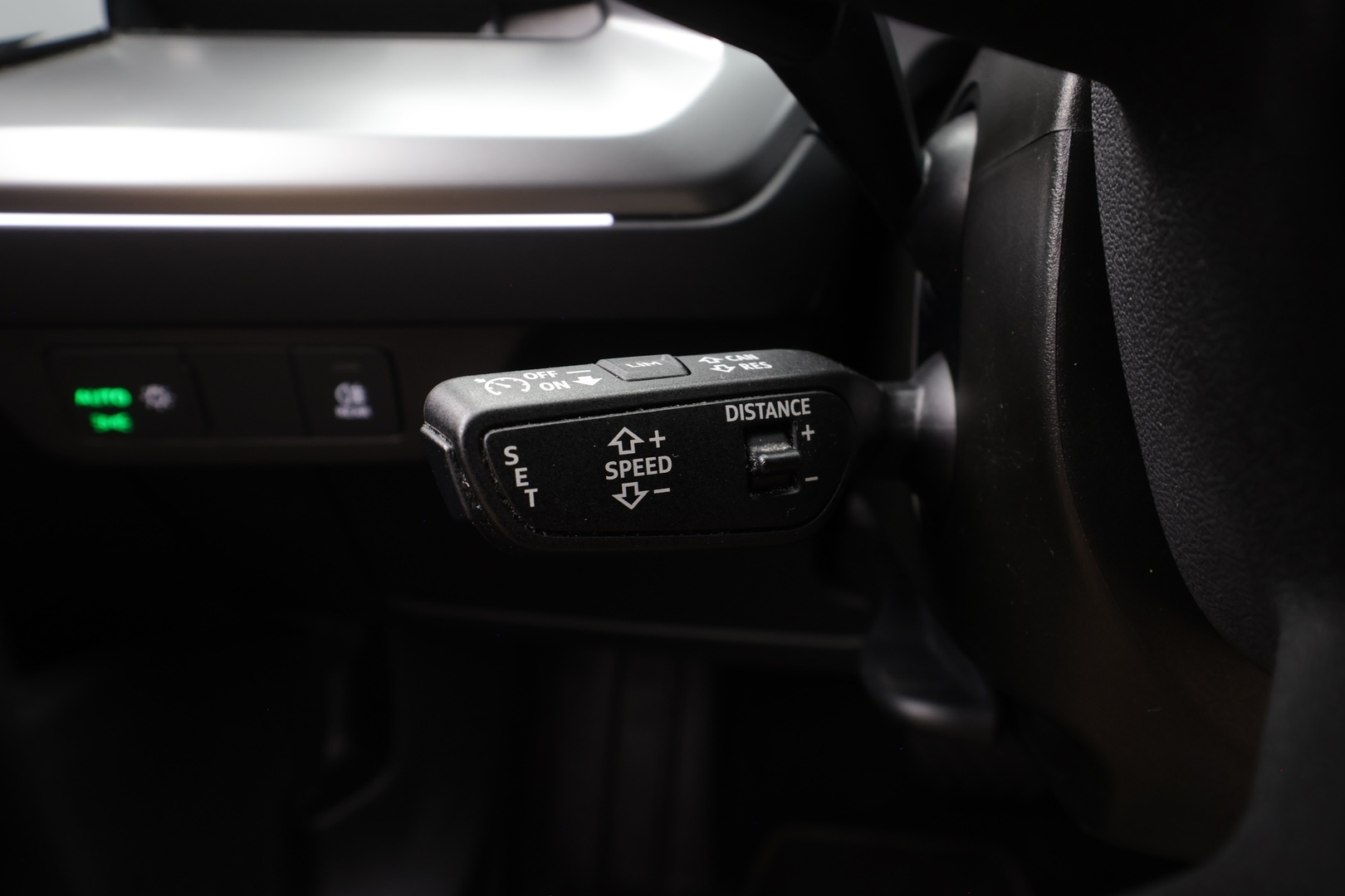 AUDI Q4 e-tron 2023