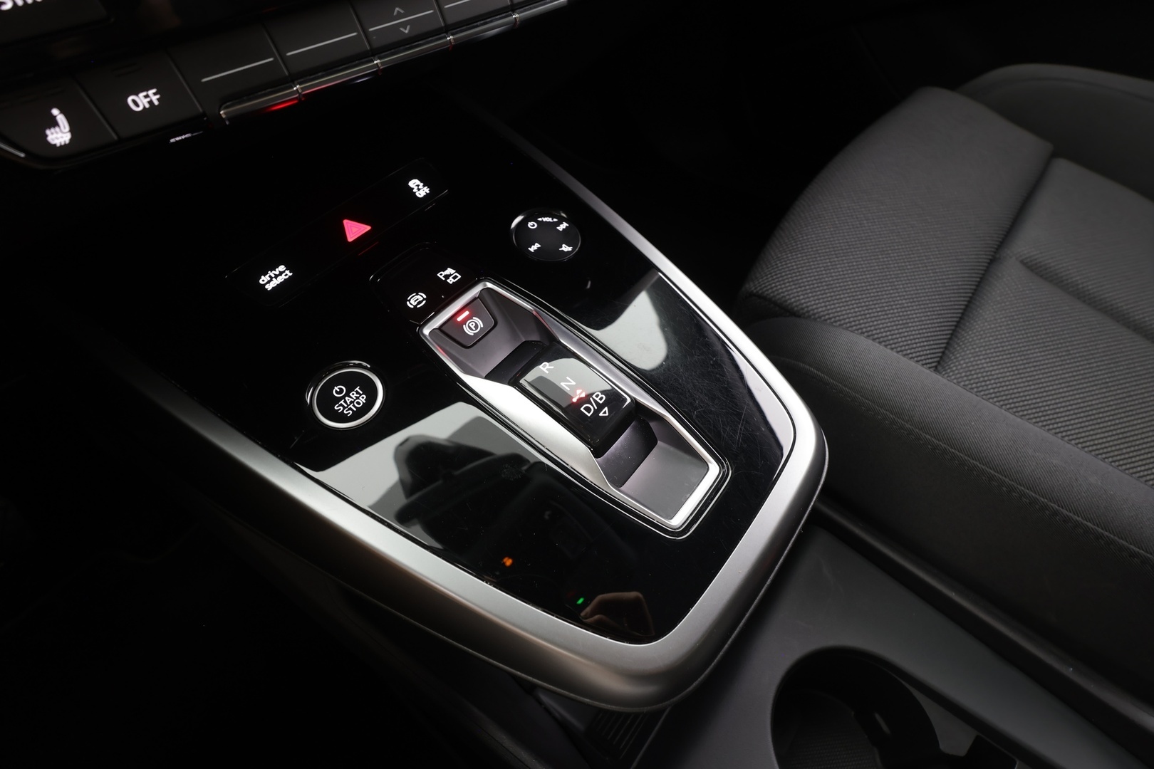AUDI Q4 e-tron 2023