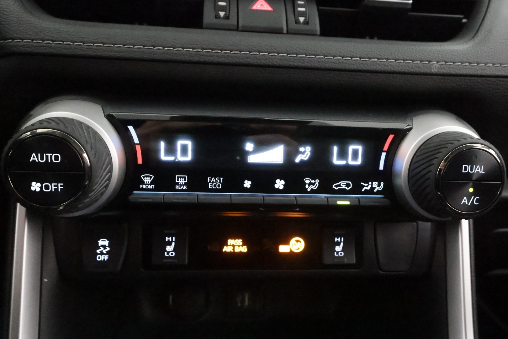 TOYOTA RAV4 2023