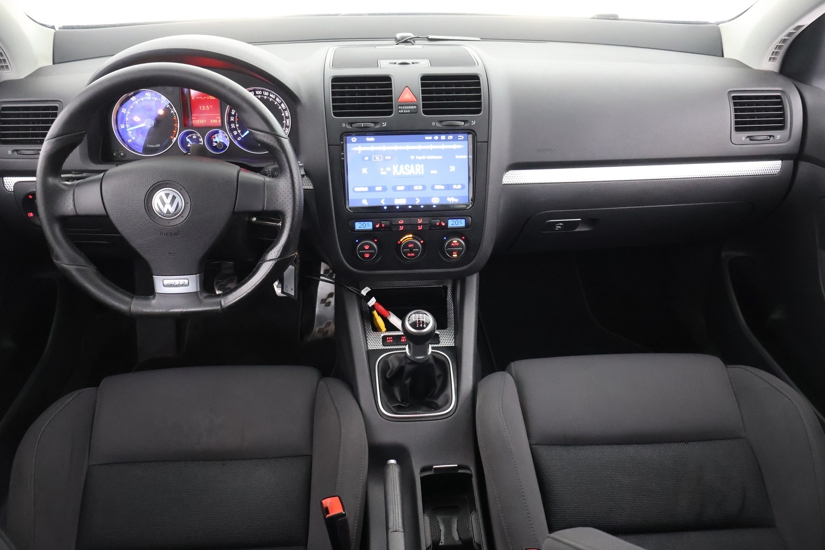 VOLKSWAGEN Golf 2008