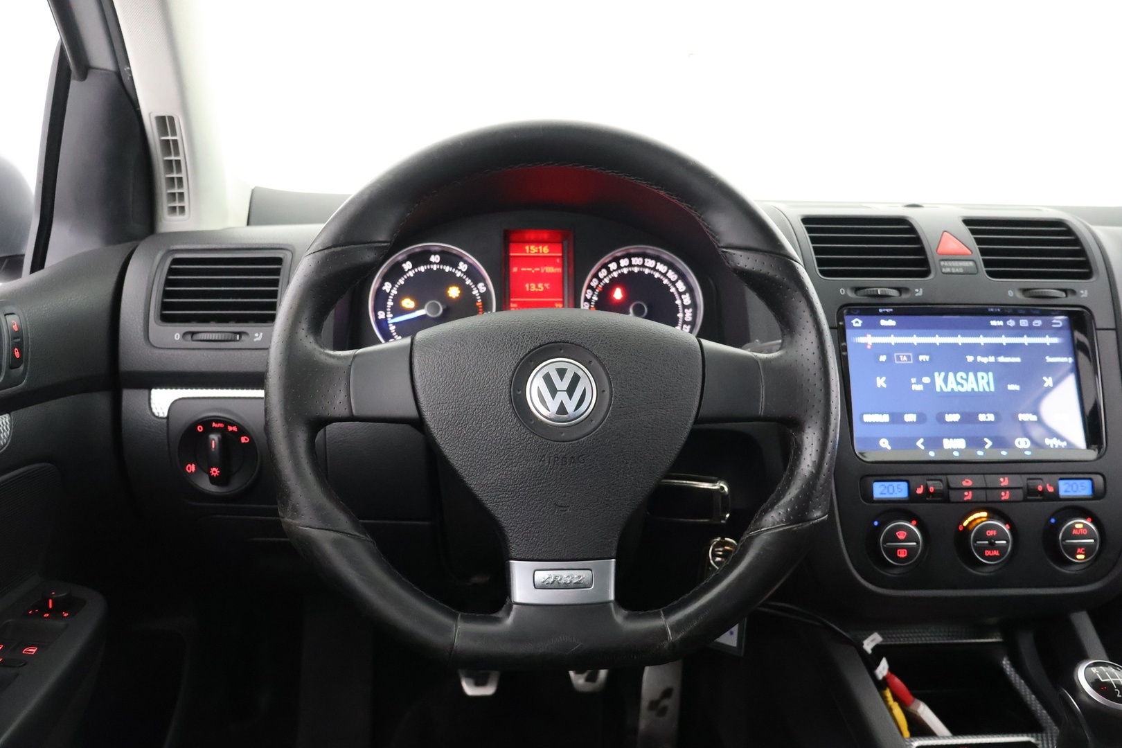 VOLKSWAGEN Golf 2008