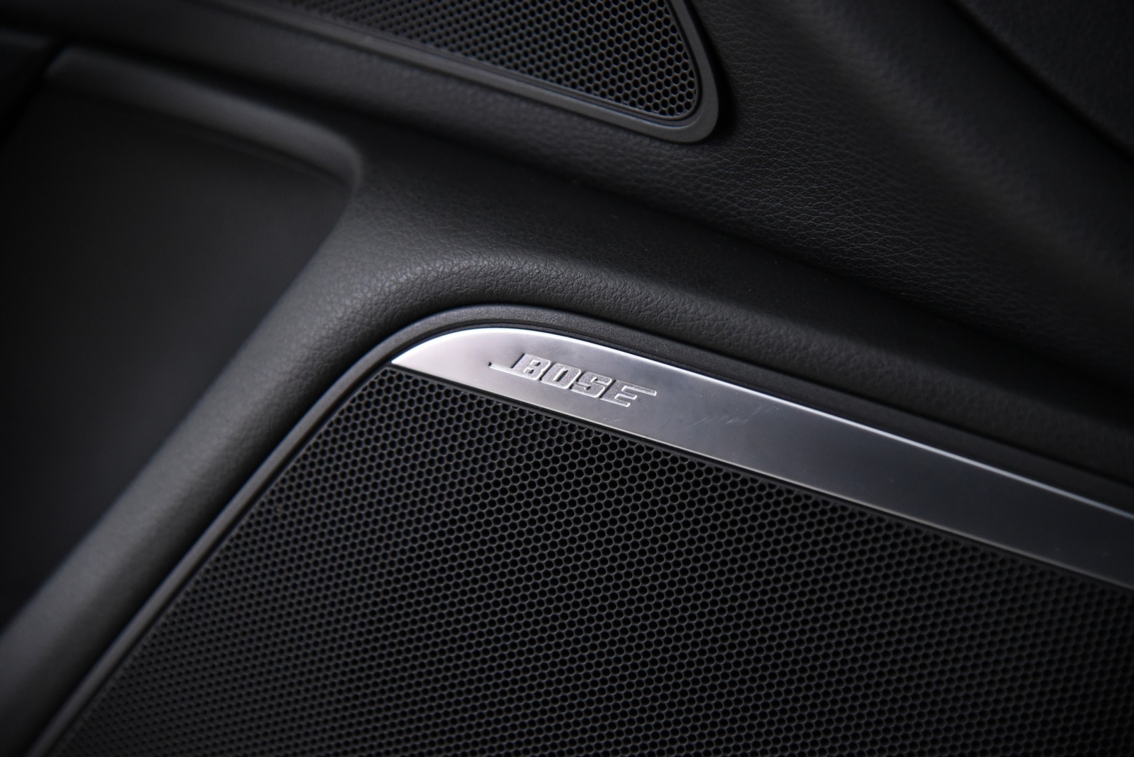 AUDI A6 allroad quattro 2013