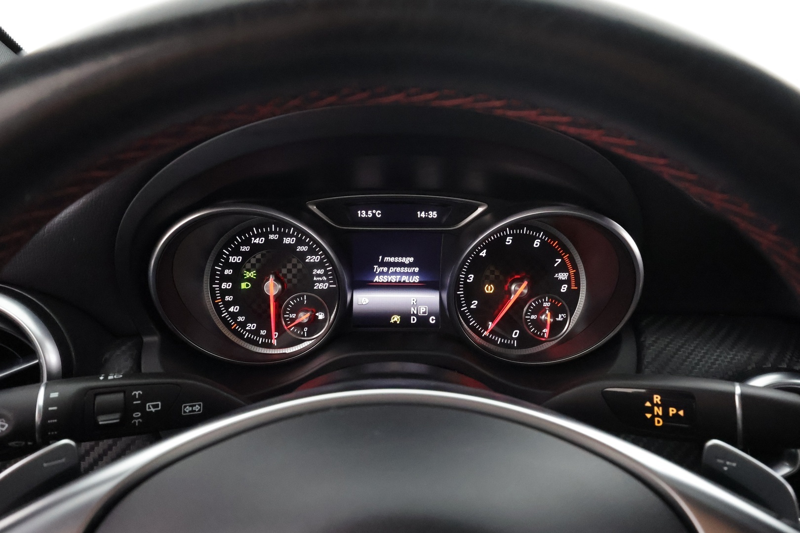 MERCEDES-BENZ A 2016