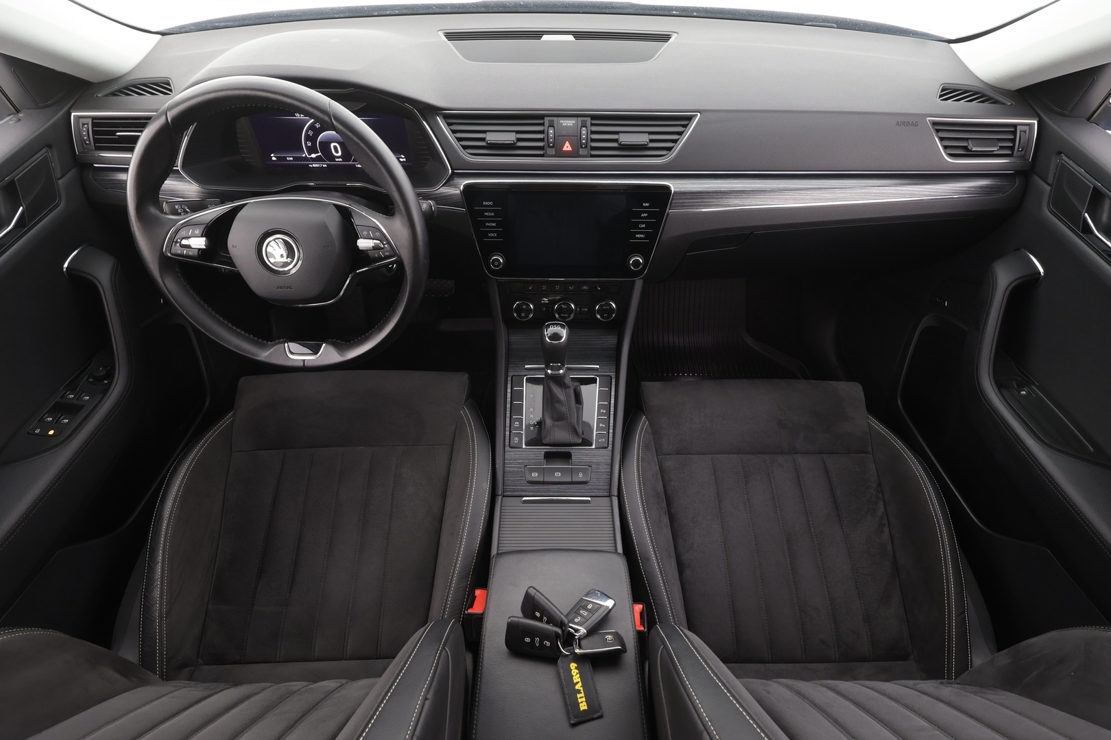 SKODA Superb 2021