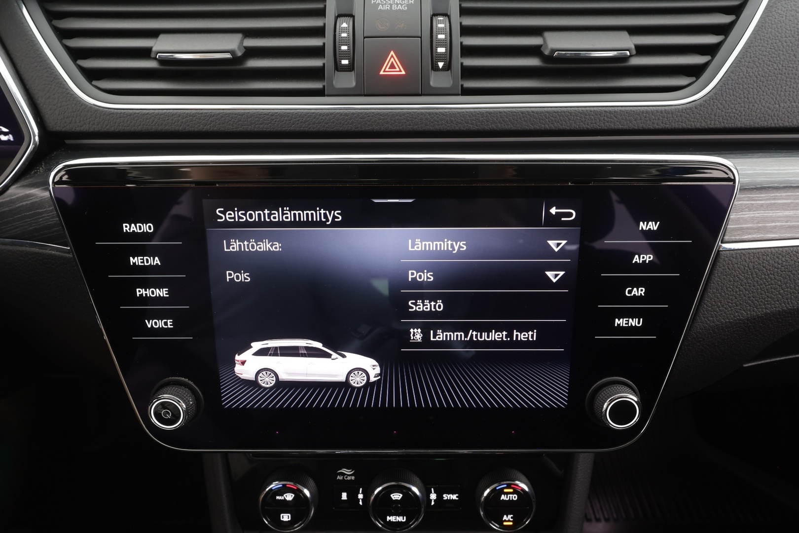 SKODA Superb 2021