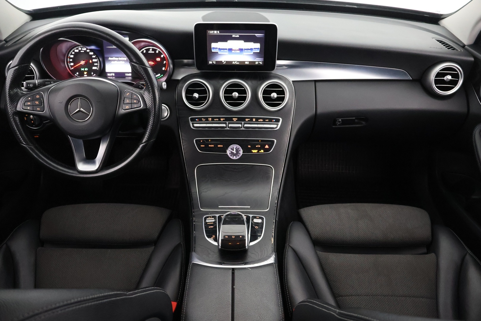 MERCEDES-BENZ C 2016