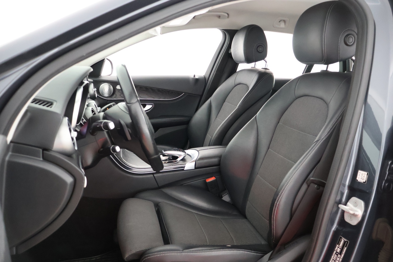 MERCEDES-BENZ C 2016
