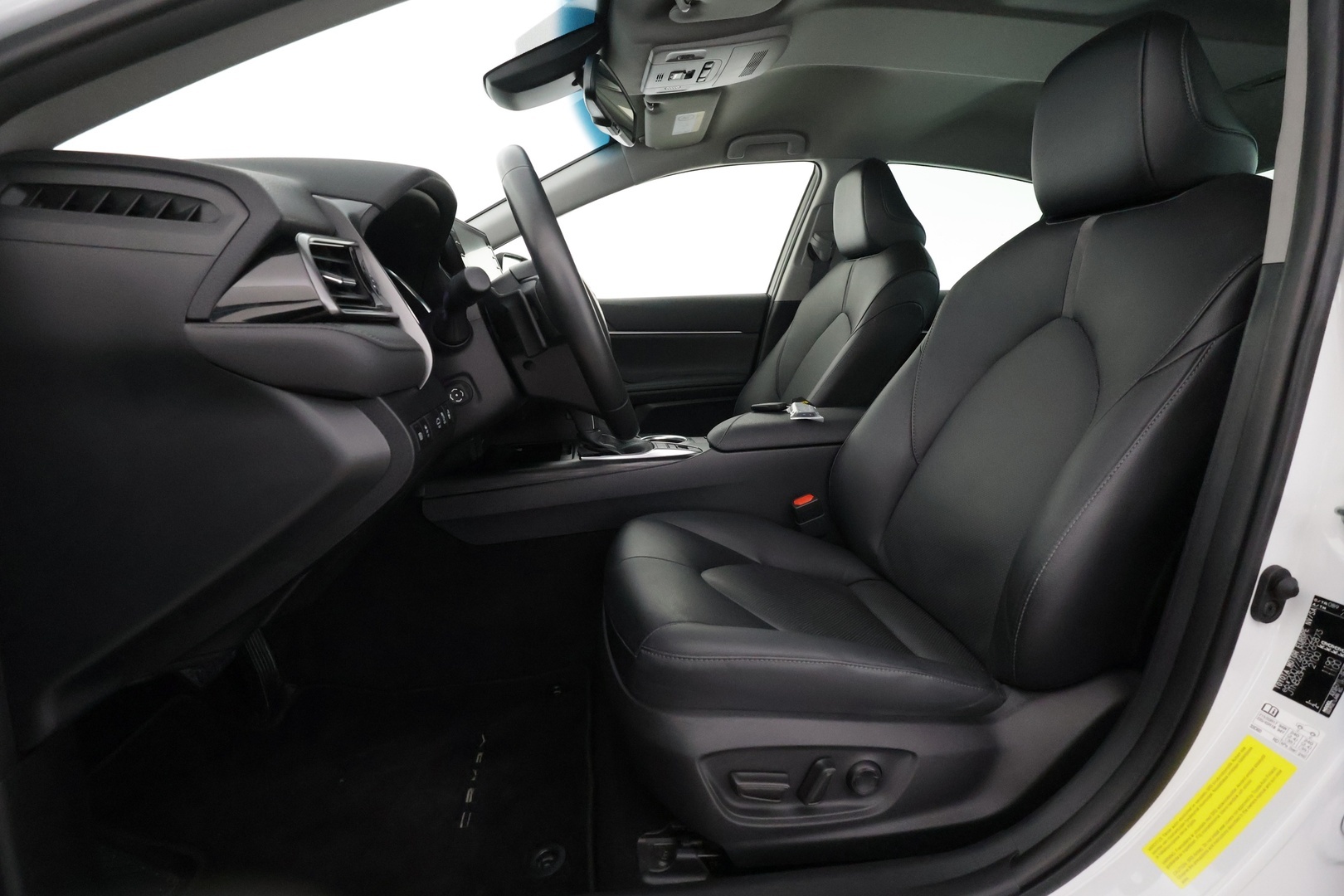 TOYOTA Camry 2024