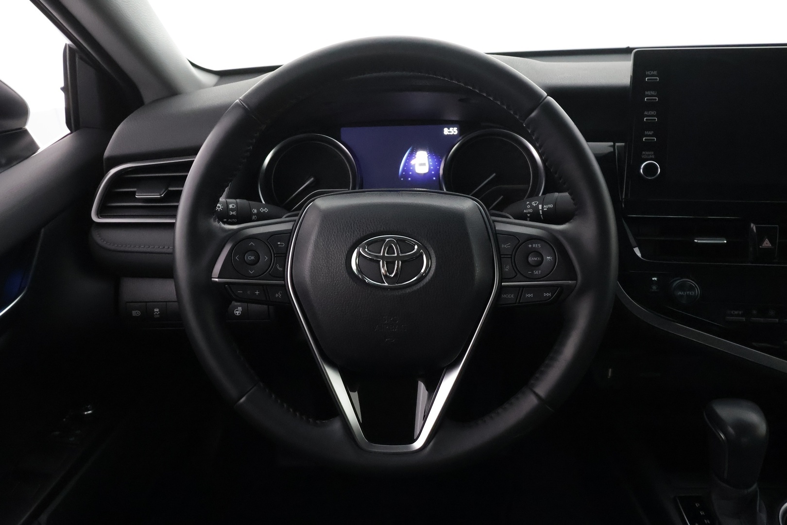 TOYOTA Camry 2024