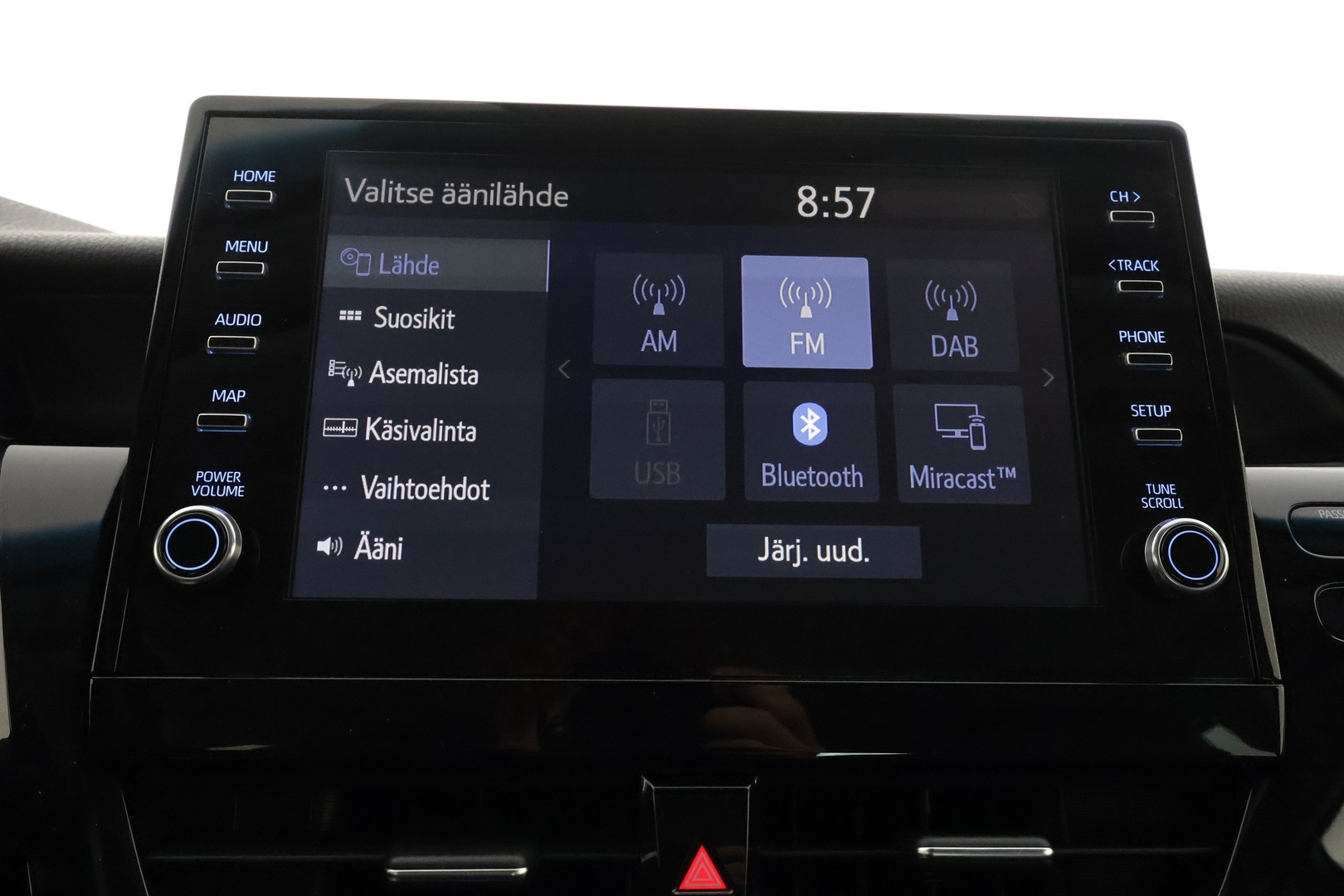 TOYOTA Camry 2024
