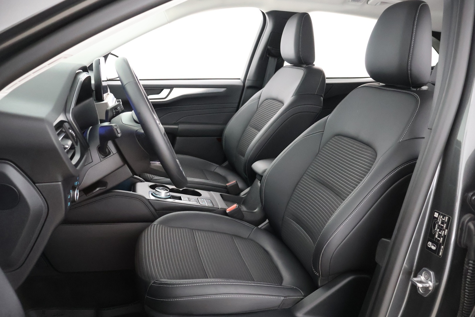 FORD Kuga 2024