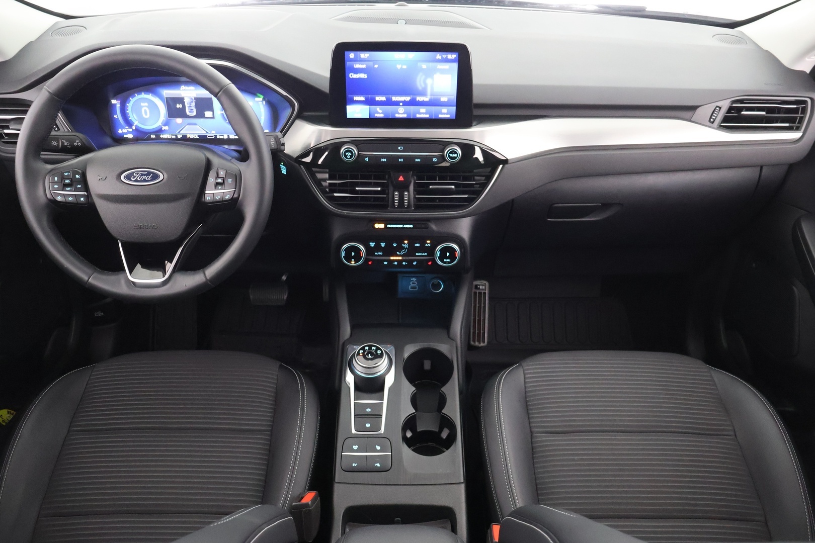 FORD Kuga 2024