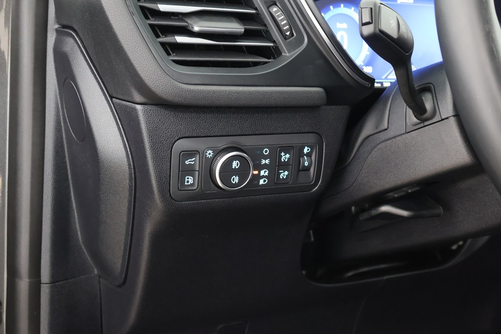 FORD Kuga 2024