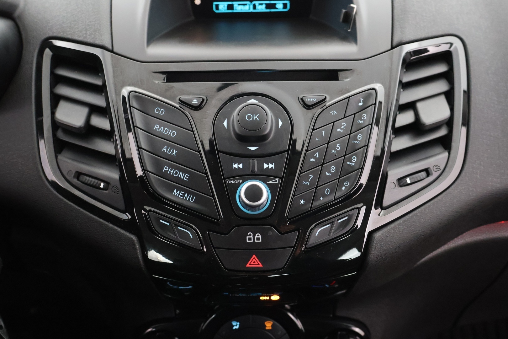 FORD Fiesta 2014