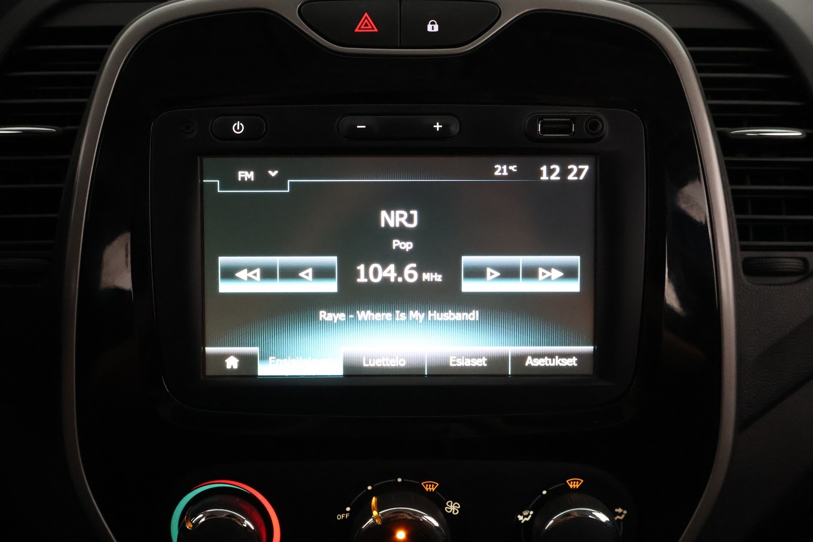 RENAULT Captur 2017