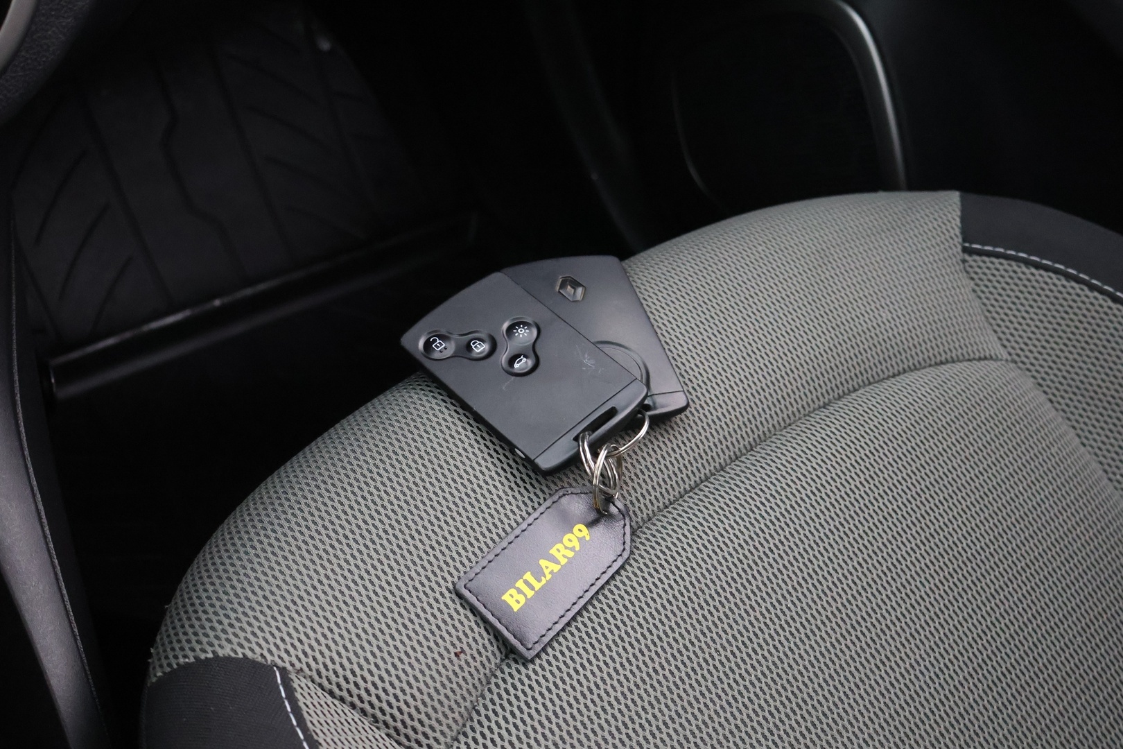 RENAULT Captur 2017