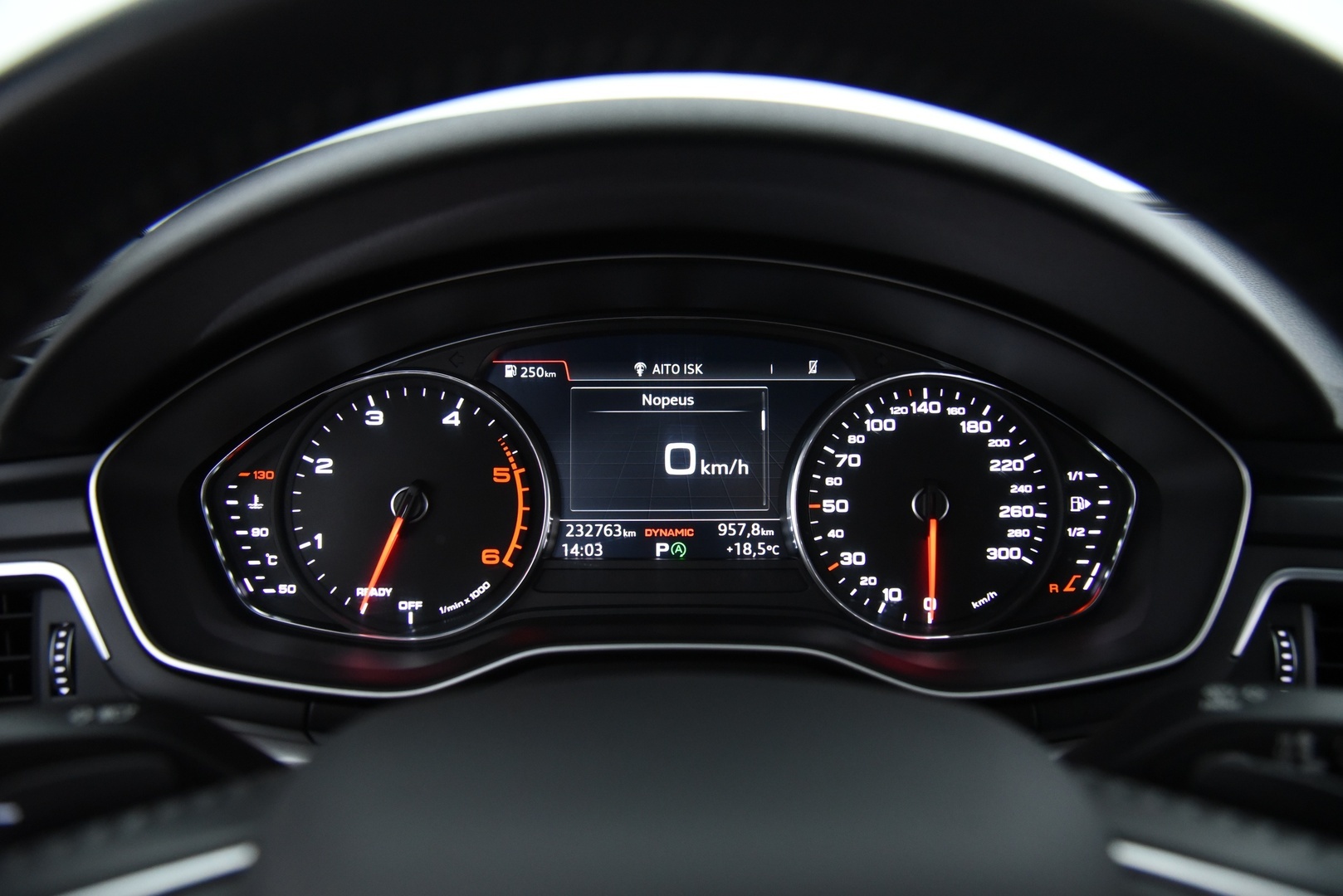 AUDI A4 allroad quattro 2018