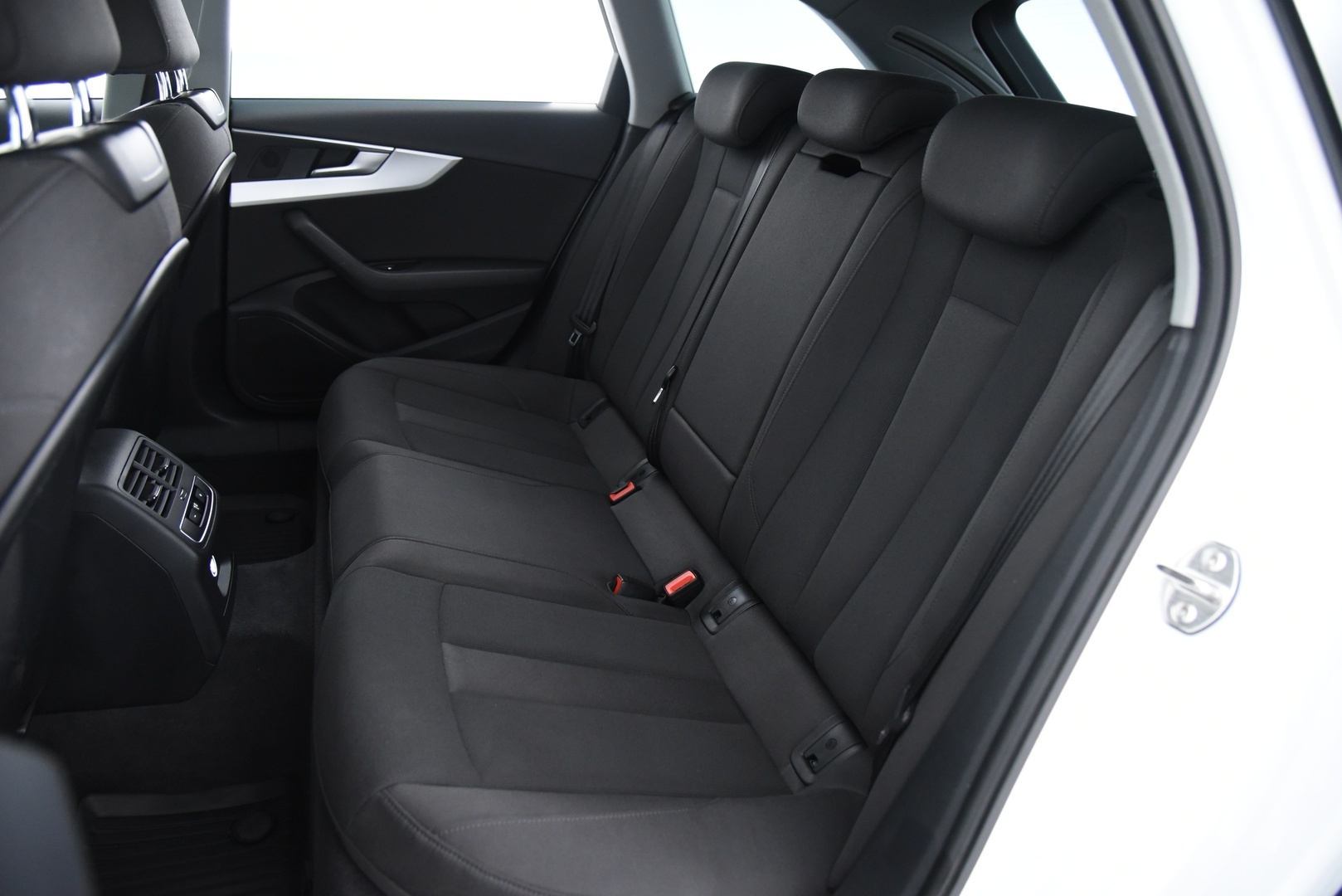 AUDI A4 allroad quattro 2018