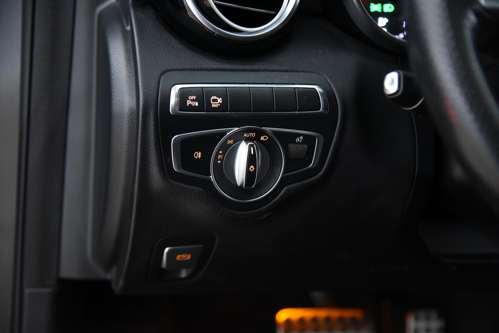 MERCEDES-BENZ C 2018