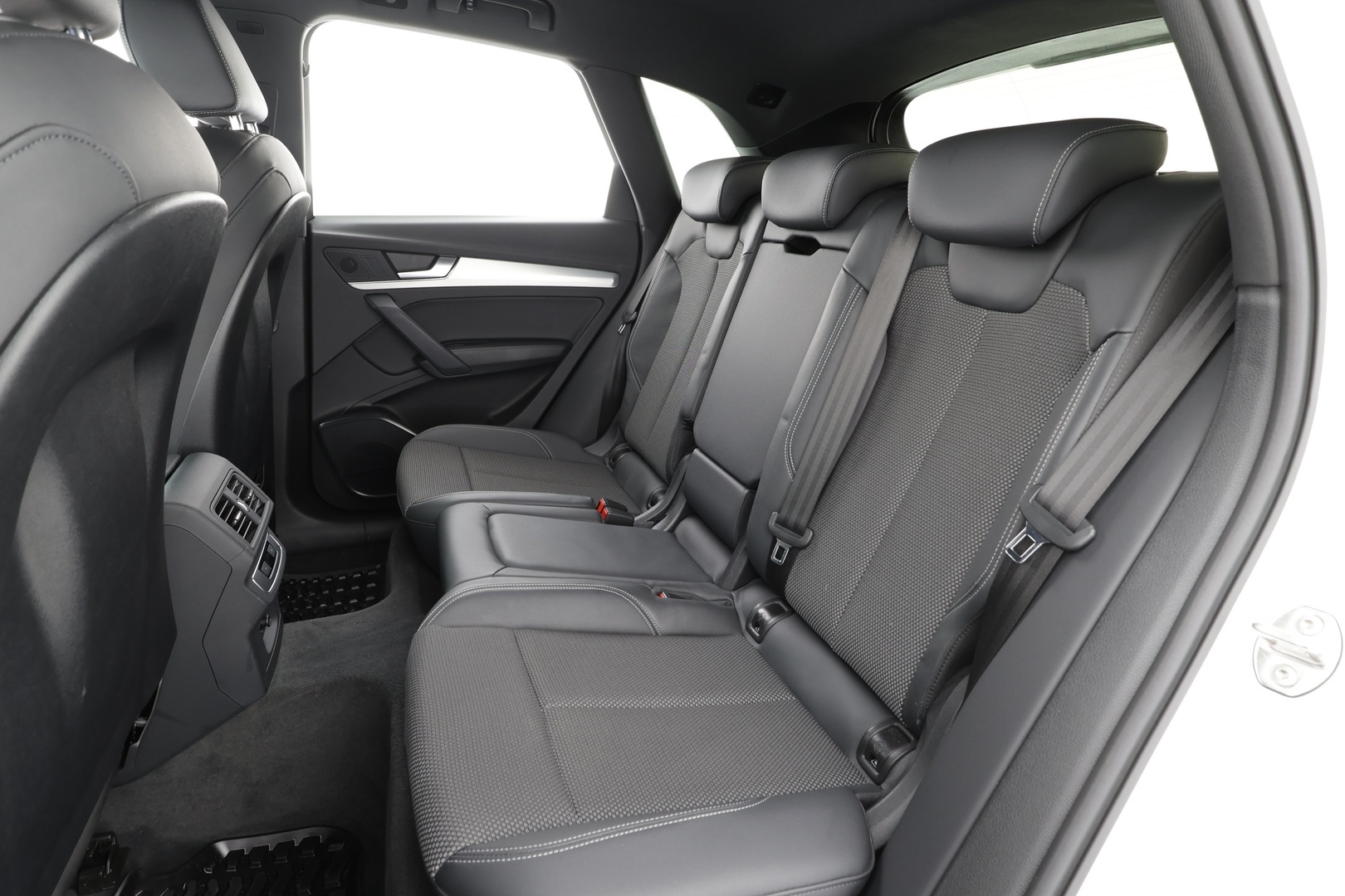AUDI Q5 2023