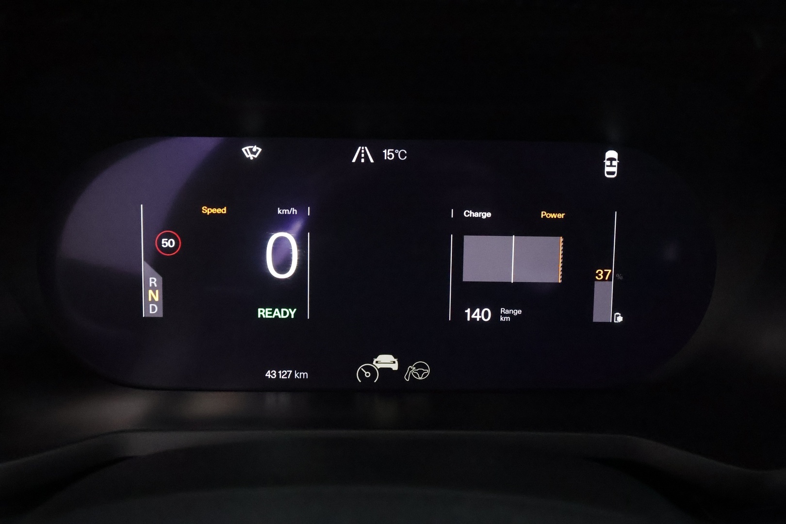 POLESTAR 2 2023