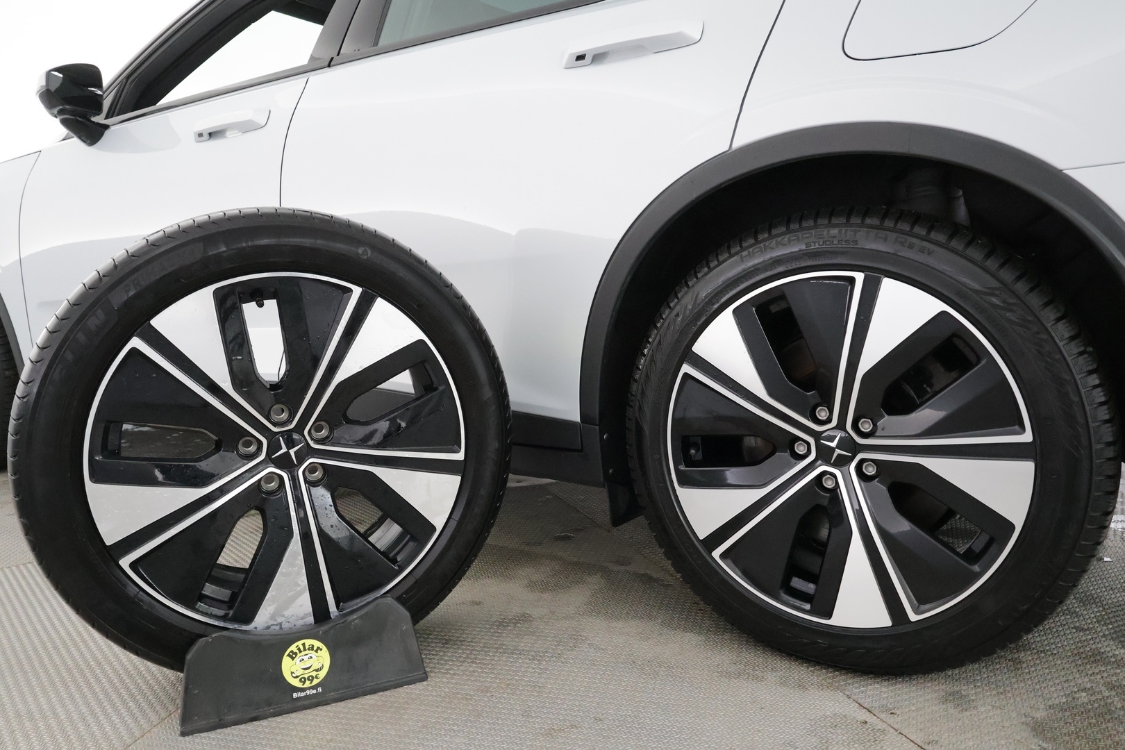 POLESTAR 2 2023