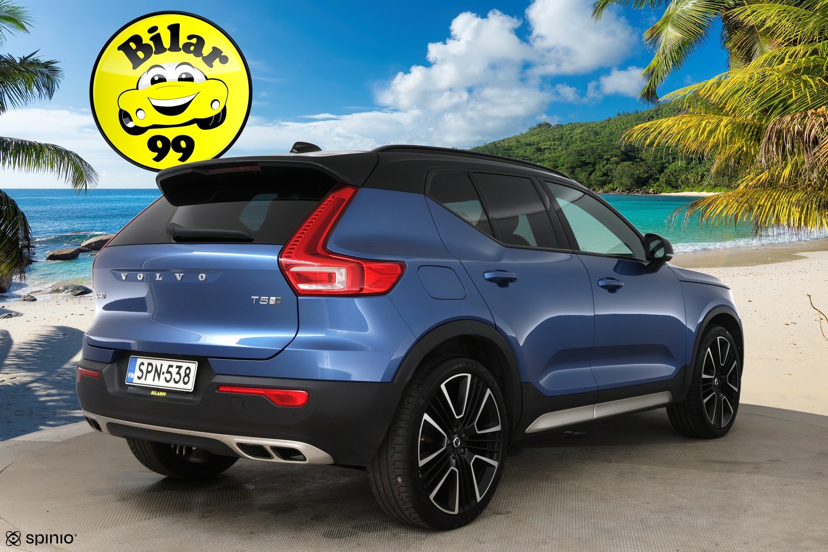 VOLVO XC40 2020