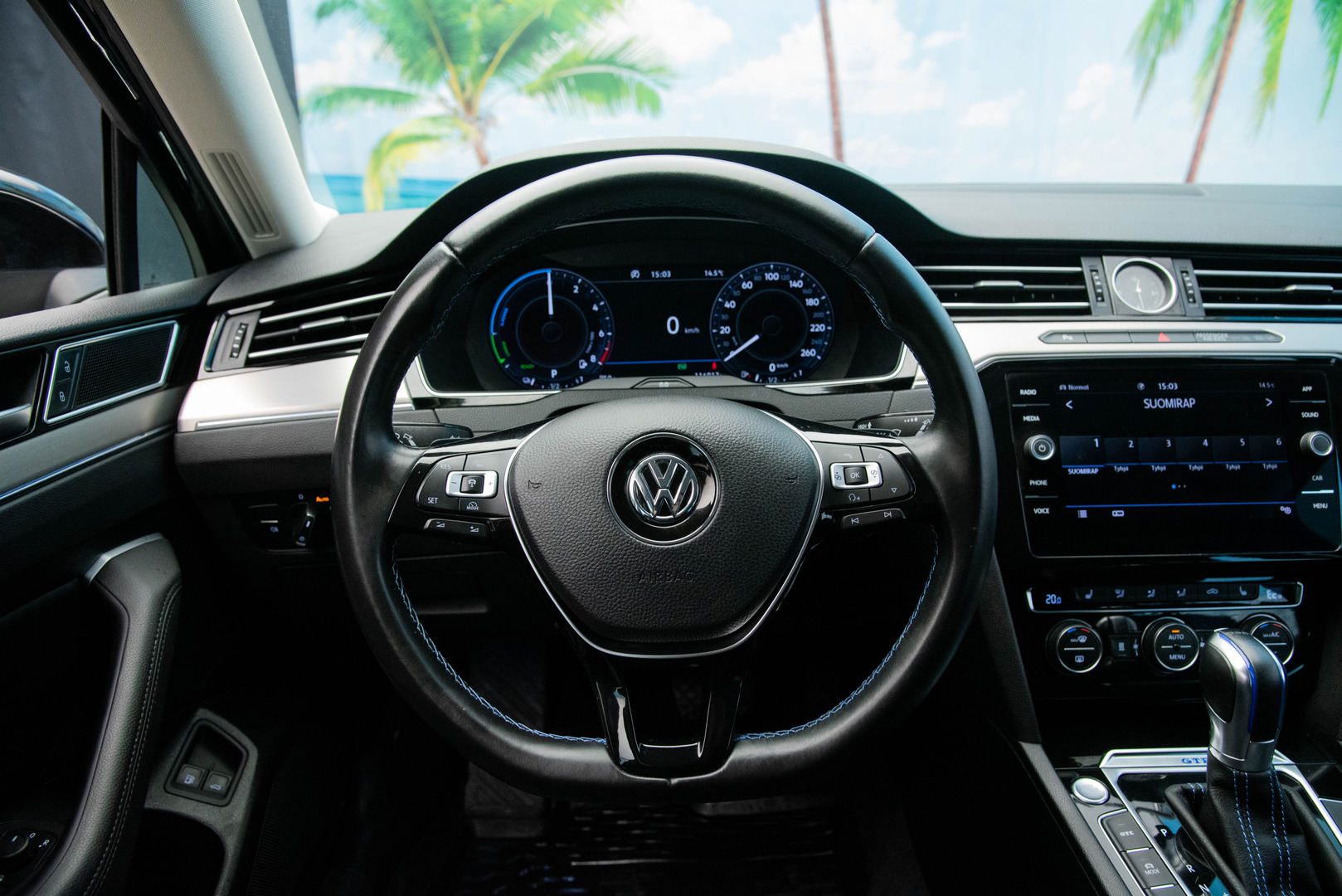 VOLKSWAGEN PASSAT 2018