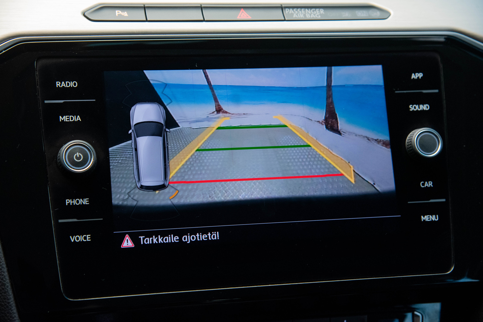 VOLKSWAGEN PASSAT 2018
