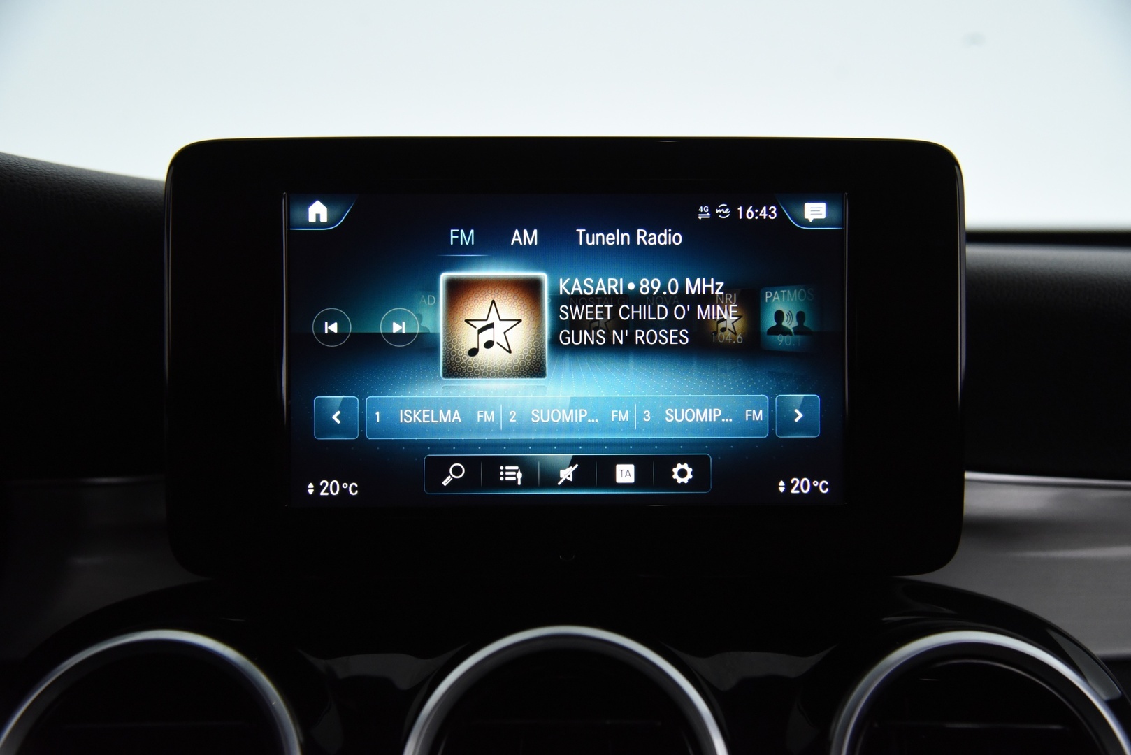 MERCEDES-BENZ GLC 2020