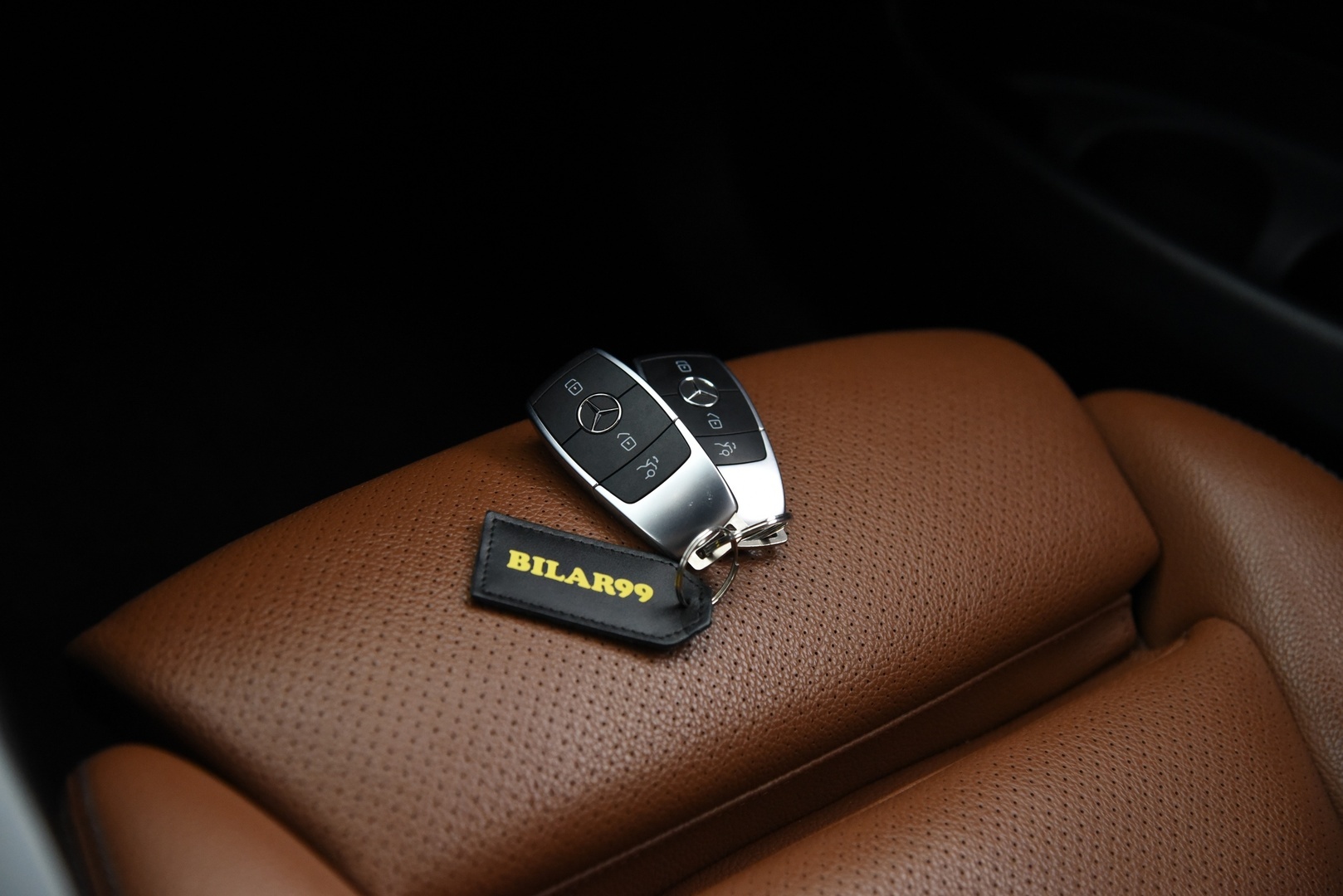 MERCEDES-BENZ GLC 2020