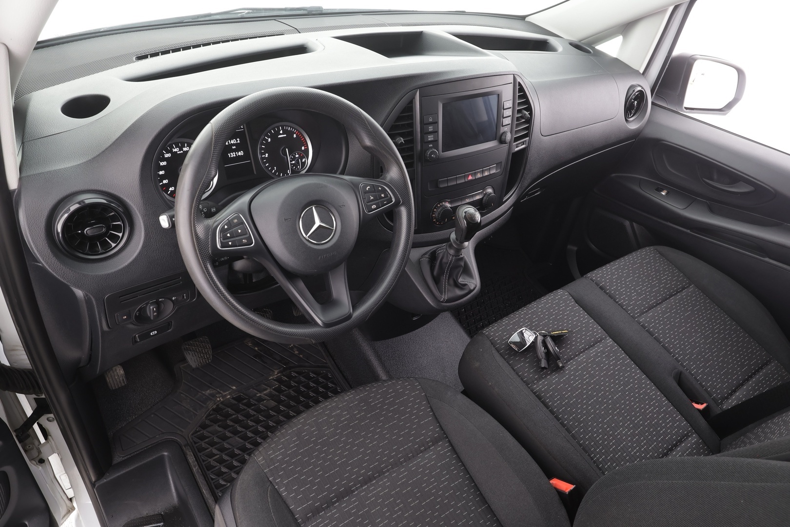 MERCEDES-BENZ Vito 2022