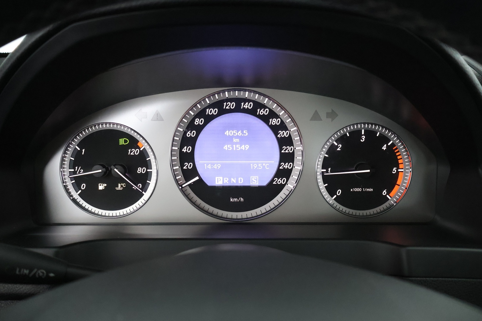 MERCEDES-BENZ C 2009
