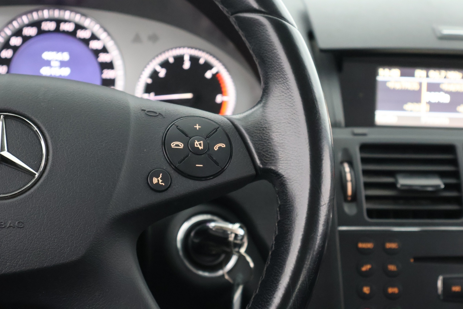 MERCEDES-BENZ C 2009