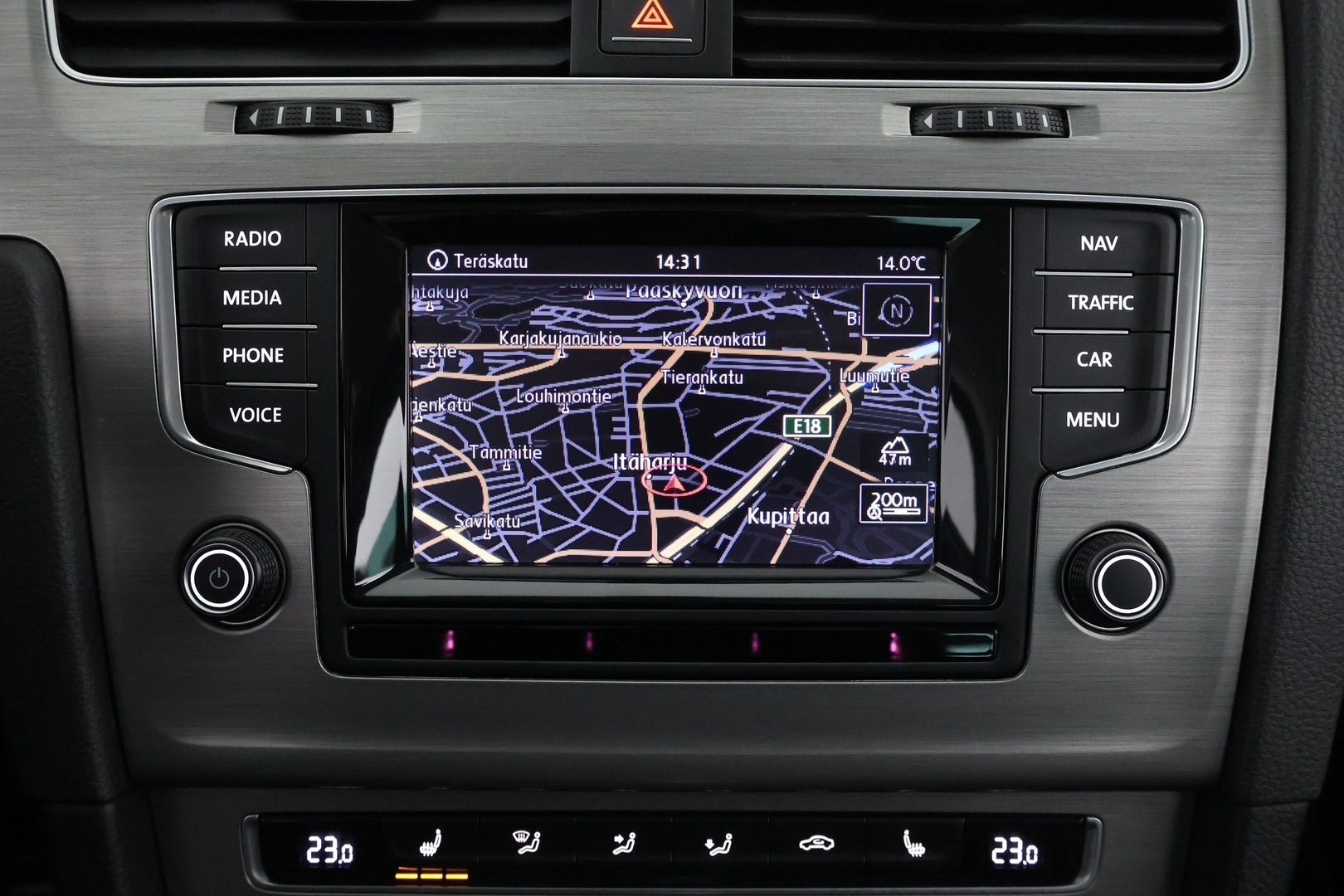 VOLKSWAGEN Golf 2015