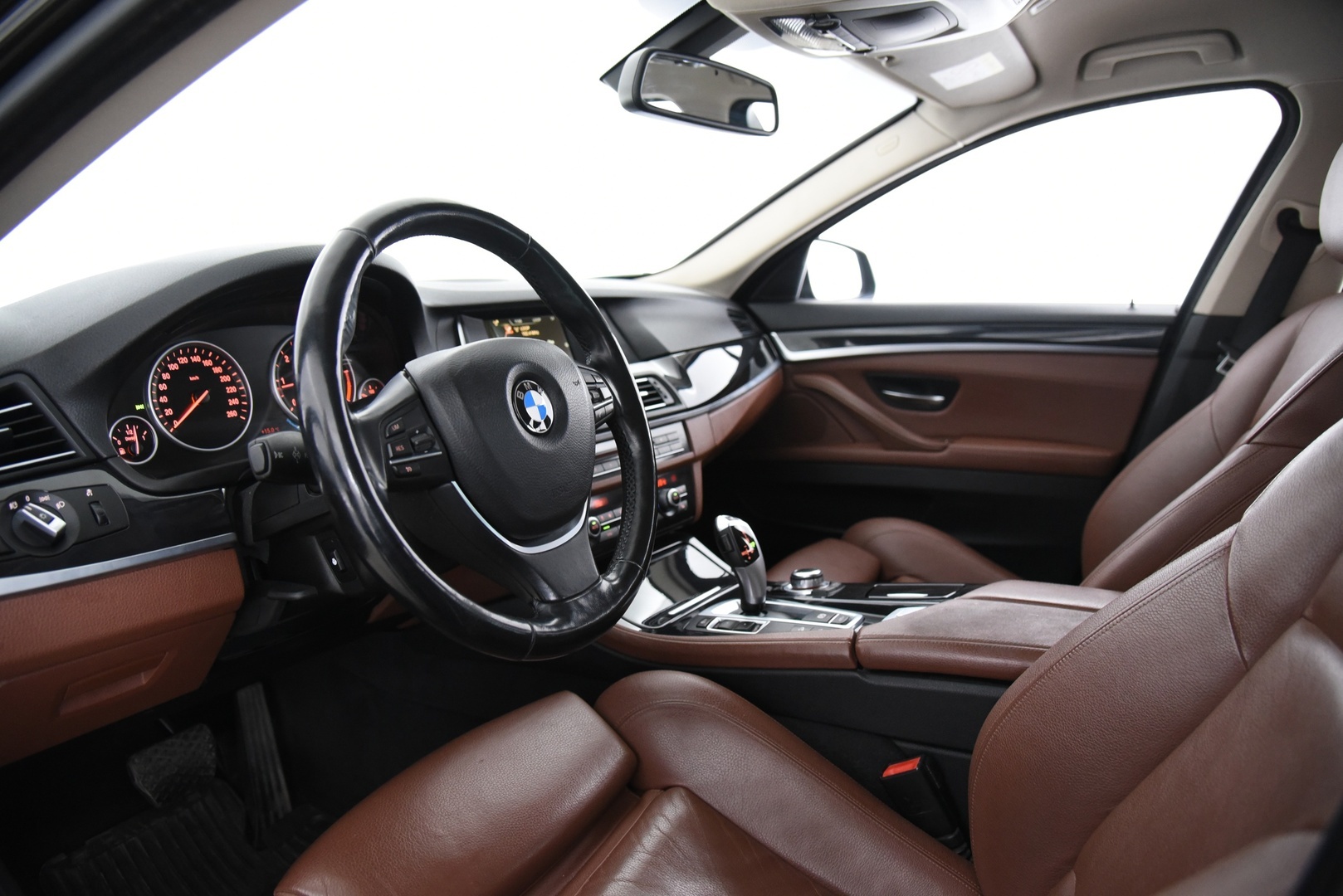 BMW 520 2015