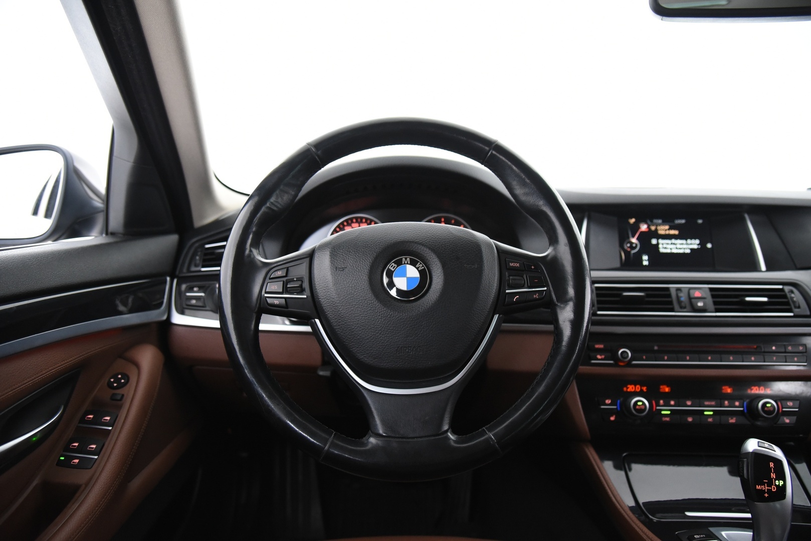 BMW 520 2015