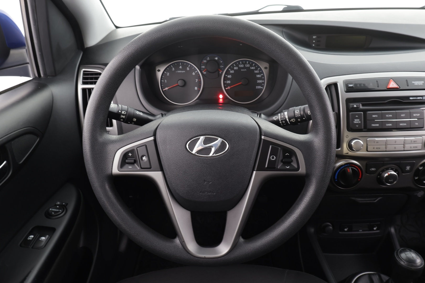 HYUNDAI i20 5d 2013