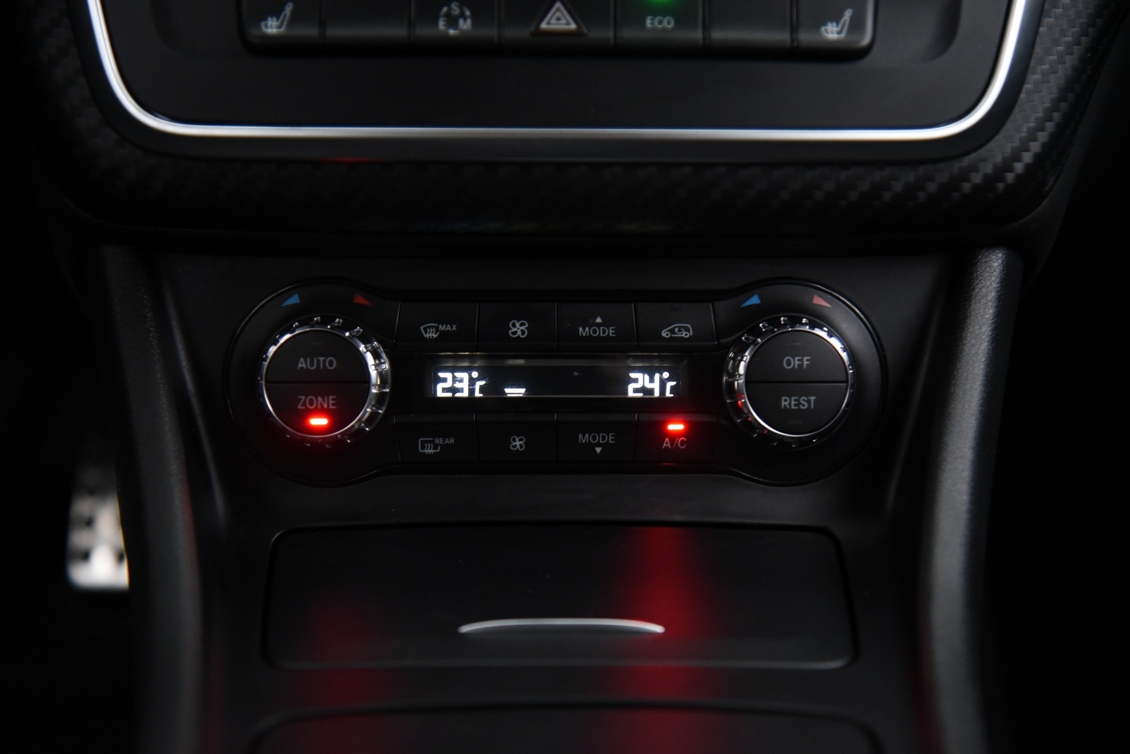 MERCEDES-BENZ A 2013